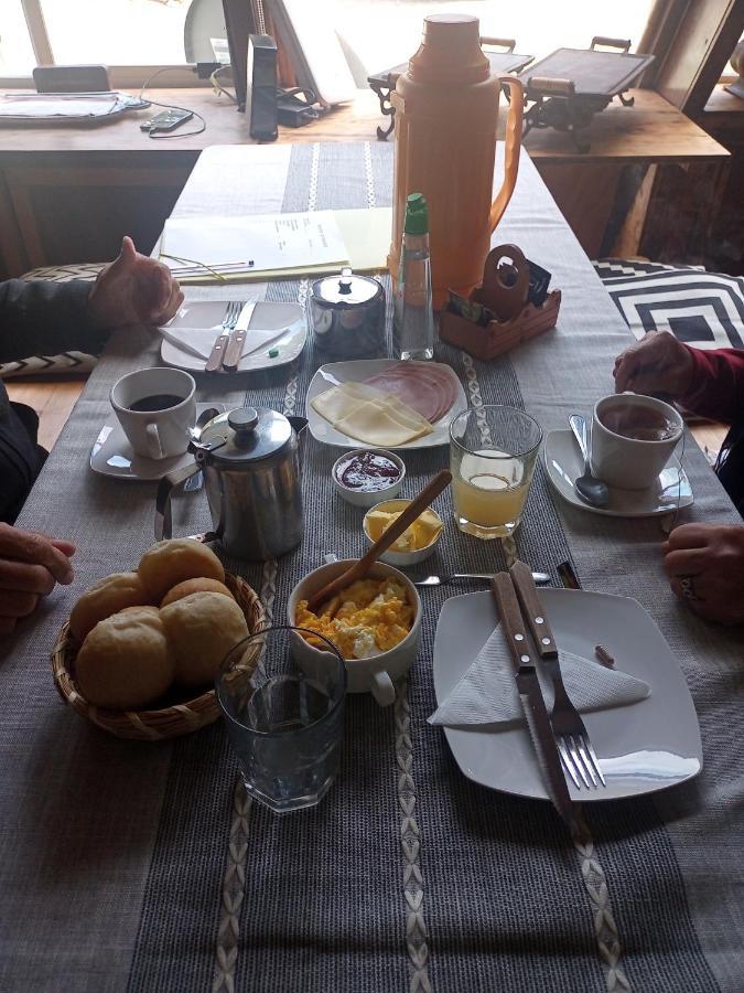 Chaitén Hostal La Minga מראה חיצוני תמונה
